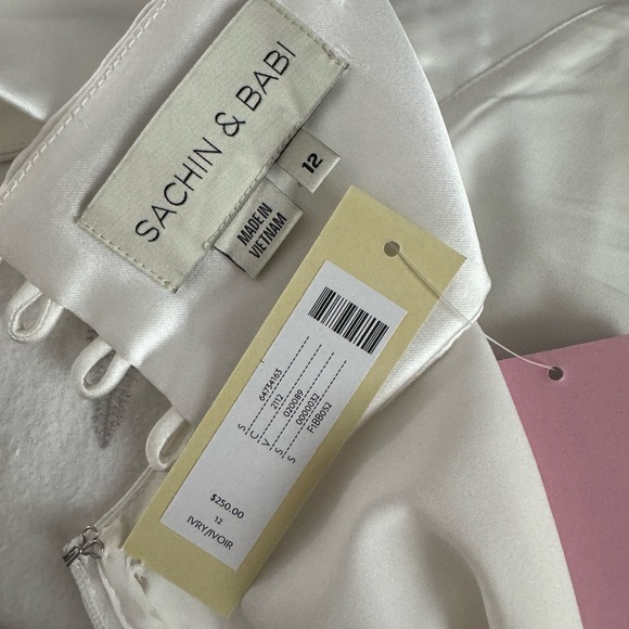 Sachin + Babi ivory midi dress with cutout and satin button detail - Picture 5 of 5